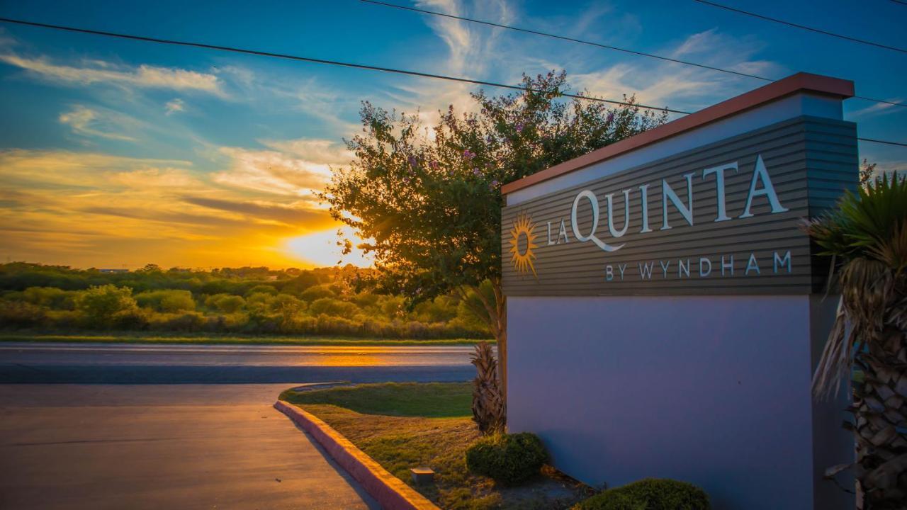 La Quinta By Wyndham Karnes City - Kenedy Exterior foto